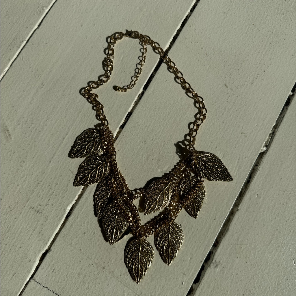 Gold Leaf Statement Necklace 7$